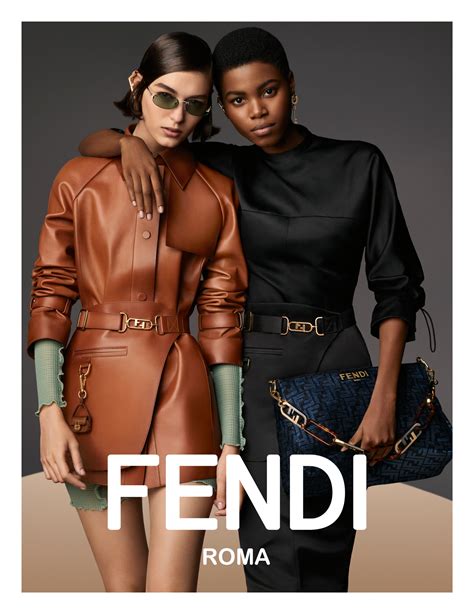 Review Of Fendi Fall/Winter 2022 Collection